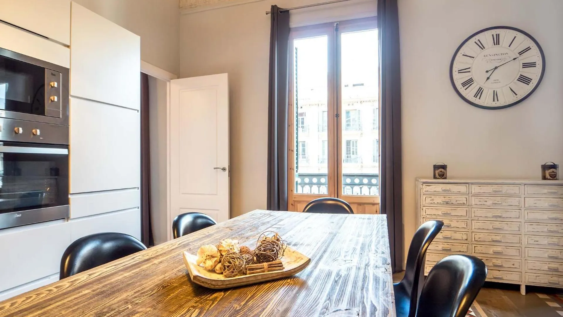 Rent Top Apartments Rambla Catalunya Barcelona España