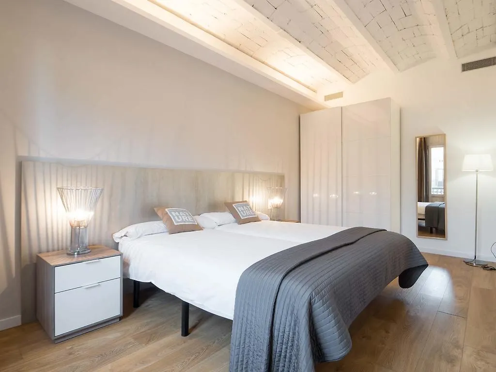 Rent Top Apartments Rambla Catalunya Barcelona España