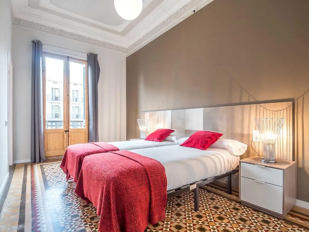 Rent Top Apartments Rambla Catalunya Барселона Испания