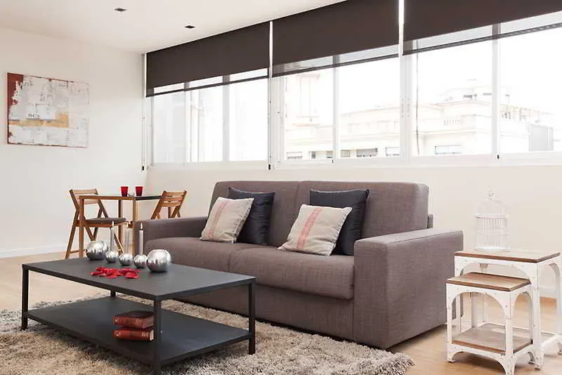 Rent Top Apartments Rambla Catalunya Барселона